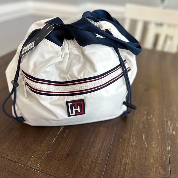 NWT Tommy Hilfiger drawstring tote bag - Picture 14 of 14